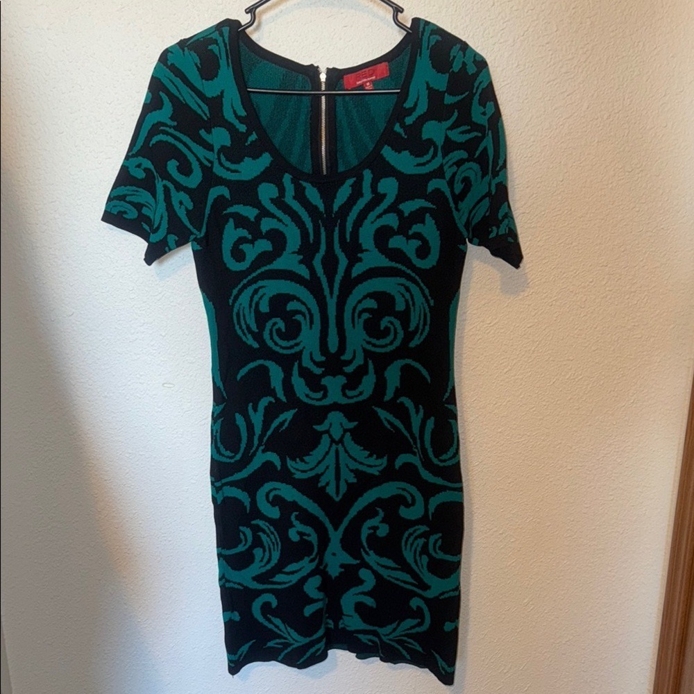 RED Saks Fifth Avenue Black Teal Damask Knit Bodycon Mini Dress Medium Short Slv